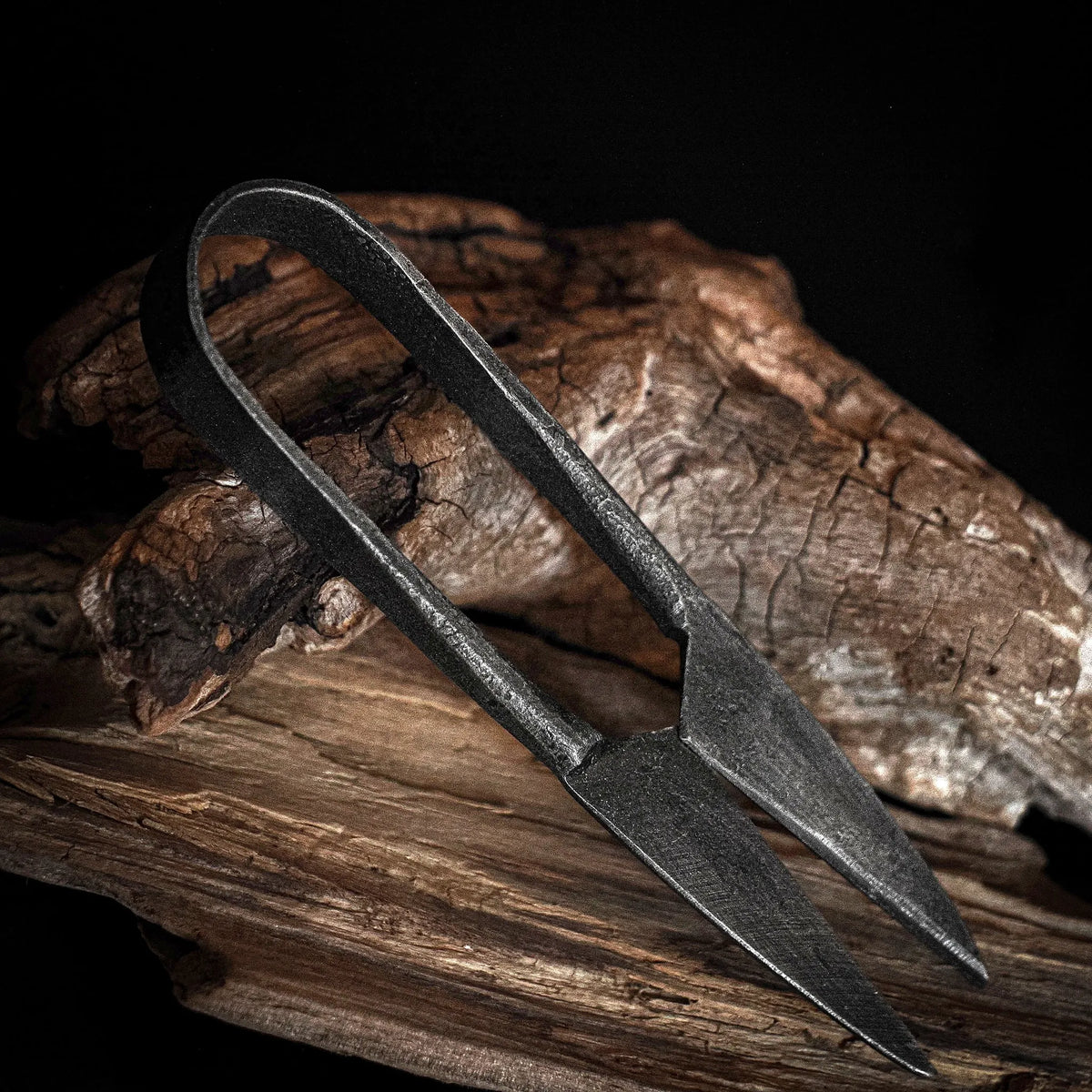 Large scissors