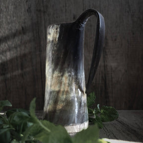 Ölmugg Odin, ca 500 ml, dryckeshorn för vikingmetodisk servering.