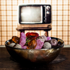 Rund Hornskål, dryckeshorn för vikingmetodisk servering.