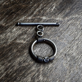 Smyckeslås med dekor, armband med dekorativt mönster.