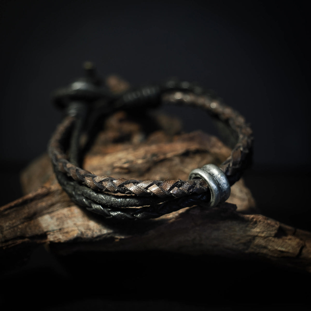 Eastre Armbånd